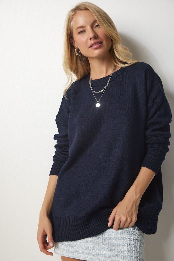 Happiness İstanbul Happiness İstanbul Women's Navy Blue Crew Neck Oversize Knitwear Sweater