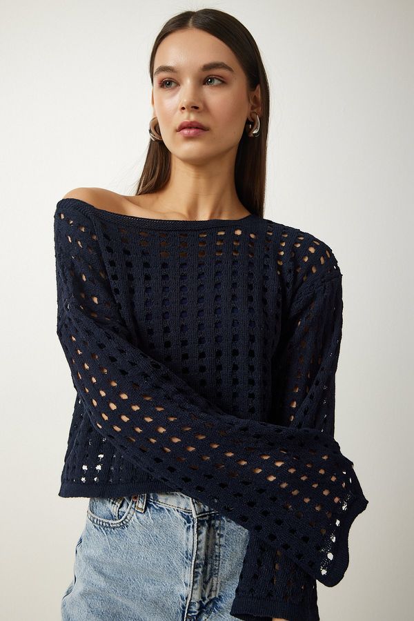 Happiness İstanbul Happiness İstanbul Women's Navy Blue Openwork Crop Knitwear Sweater