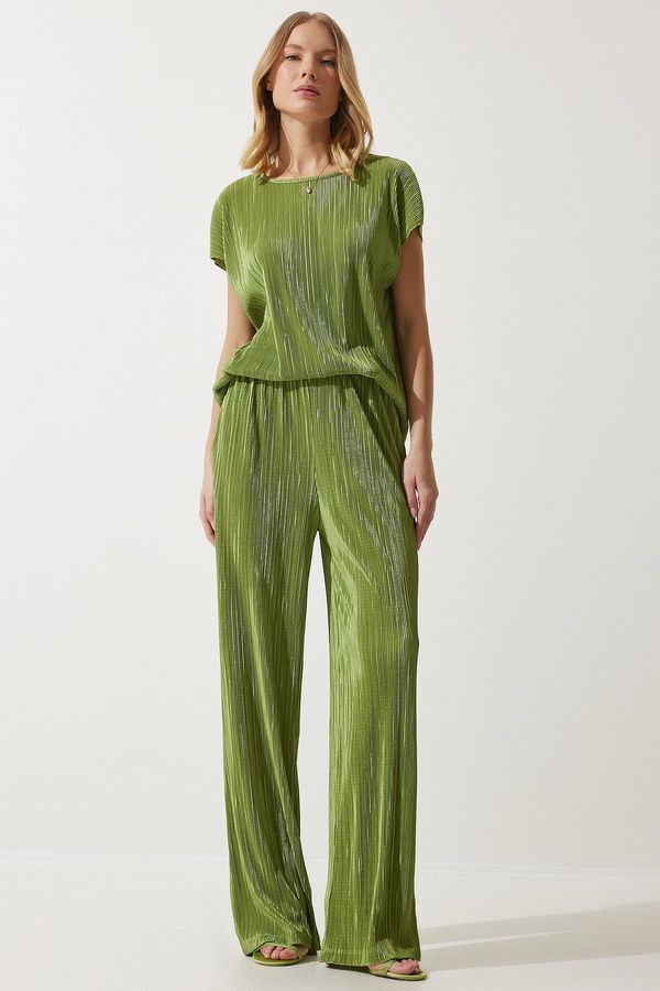 Happiness İstanbul Happiness İstanbul Women's Pistachio Green Pleated Comfortable Blouse Pants Set