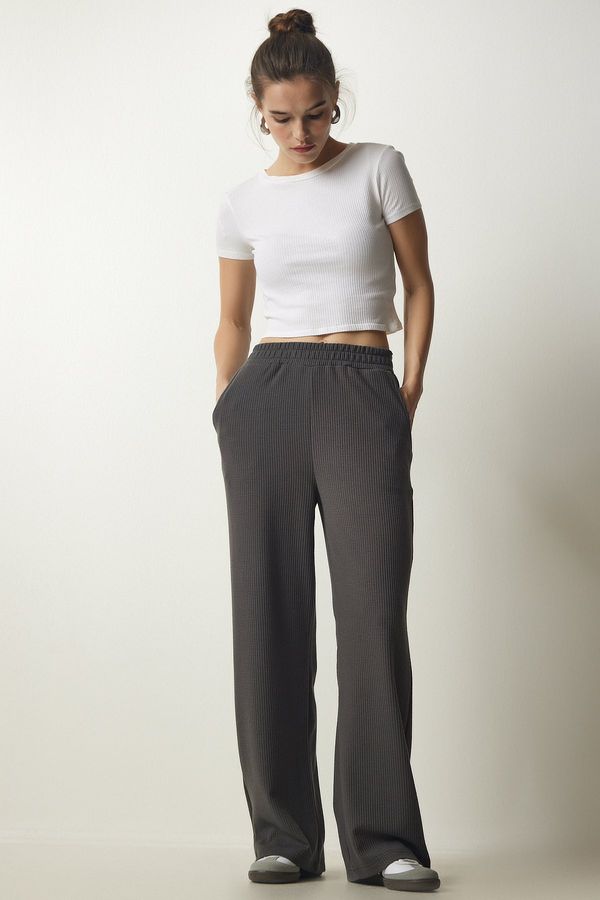 Happiness İstanbul Happiness İstanbul Women's Smoked Corded Knitted Trousers