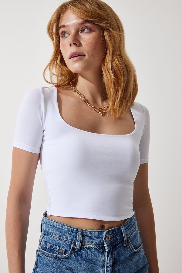 Happiness İstanbul Happiness İstanbul Women's White Square Neck Crop Knitted T-Shirt