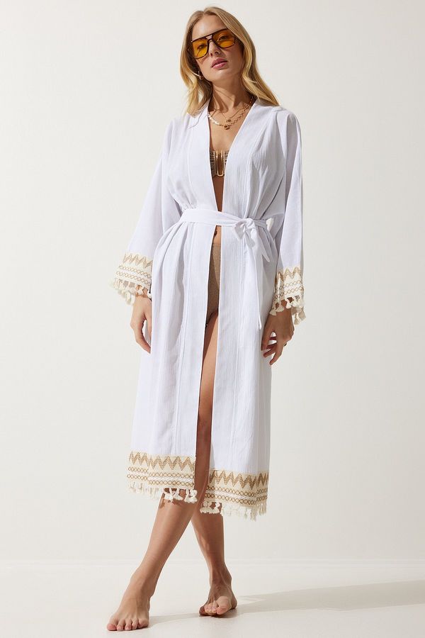 Happiness İstanbul Happiness İstanbul Women's White Tassel Guipure Detail Long Linen Kimono