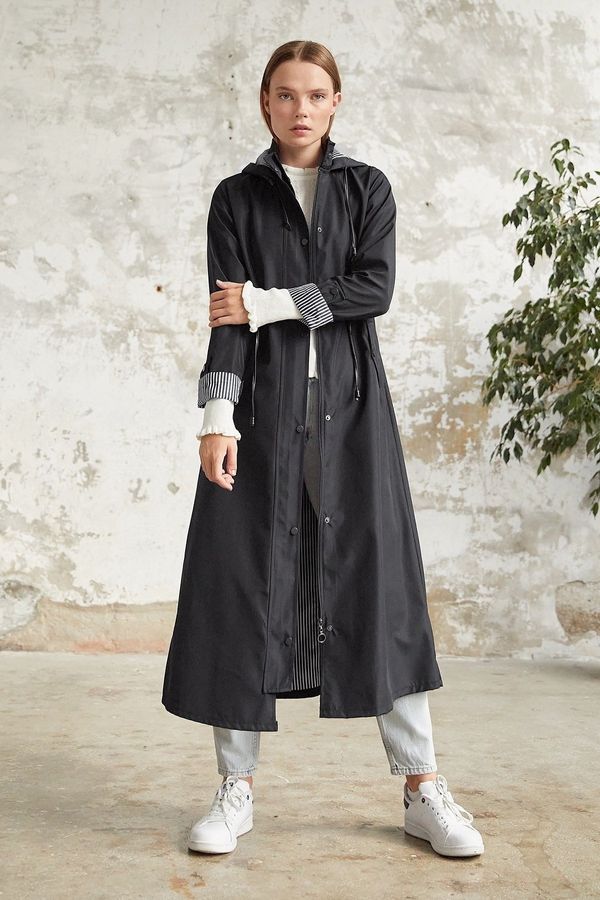 InStyle InStyle Stripe Pattern Trench Coat - Black