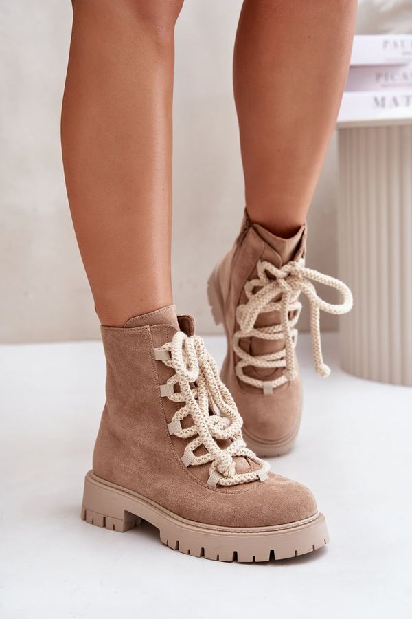 Kesi Insulated ankle boots made of eco suede with a zip beige Caellita