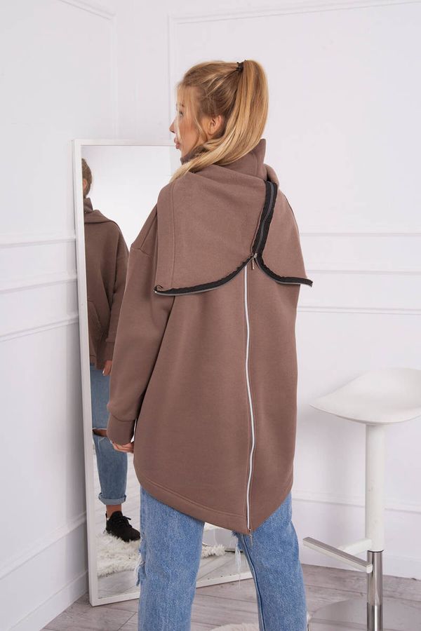 Kesi Insulated sweatshirt with a mocha zipper at the back