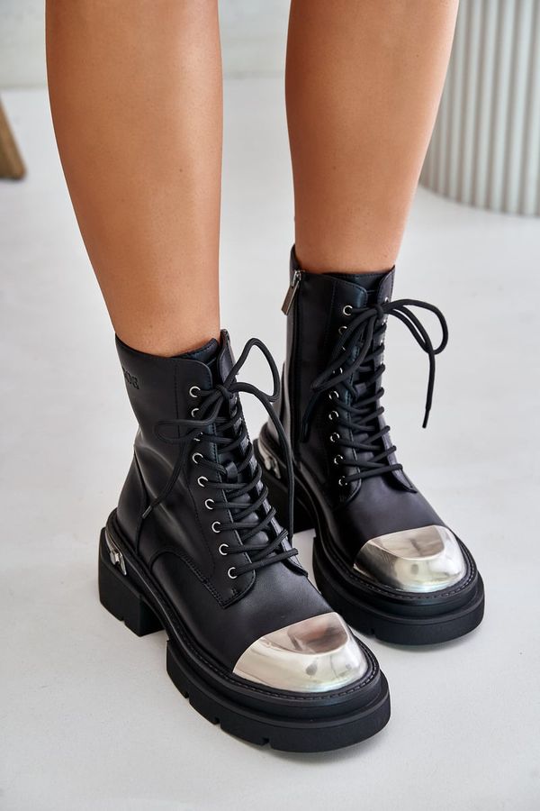 GOE Insulated Worker Ankle Boots Women's Natural Leather Goe Black