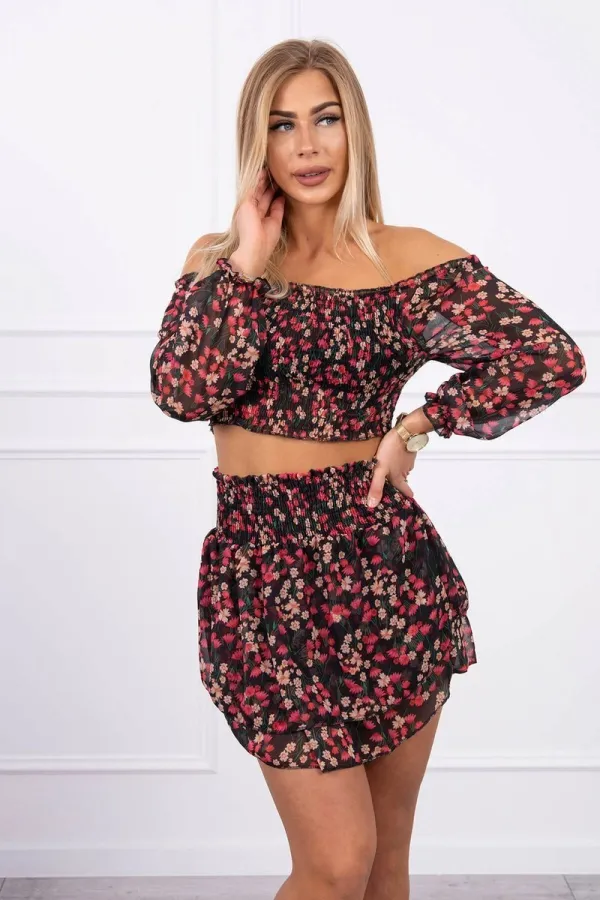 Kesi Kesi Set with flowers black