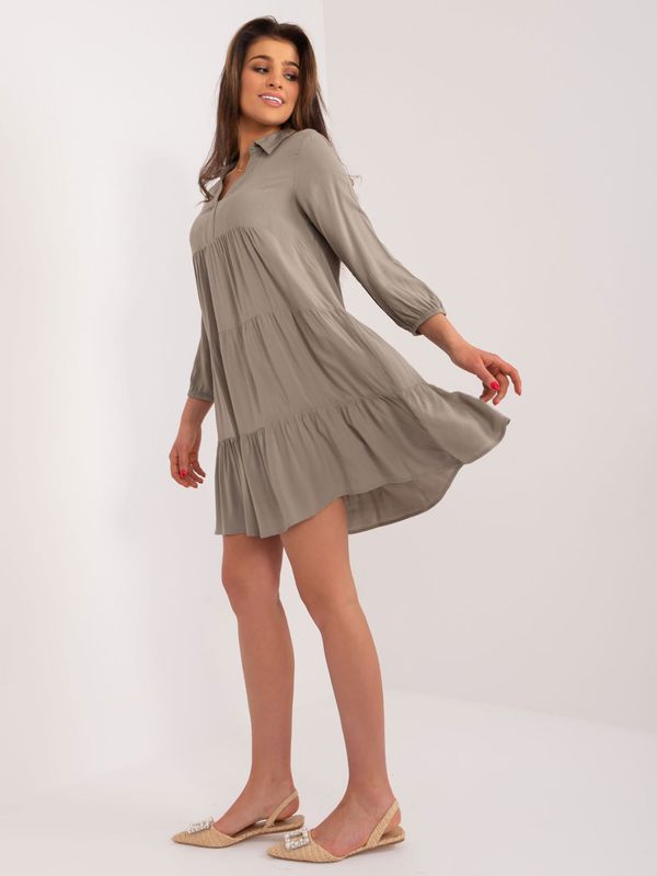 Fashionhunters Khaki dress with ruffles and collar SUBLEVEL