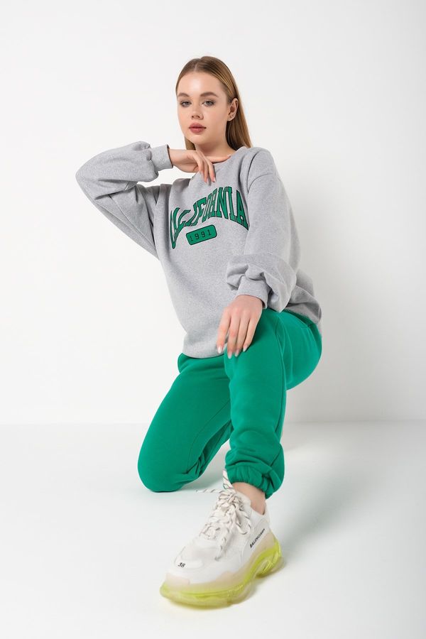 Know Know Women's Gray Green California 1991 Printed Oversize Bottom Top Tracksuit Set