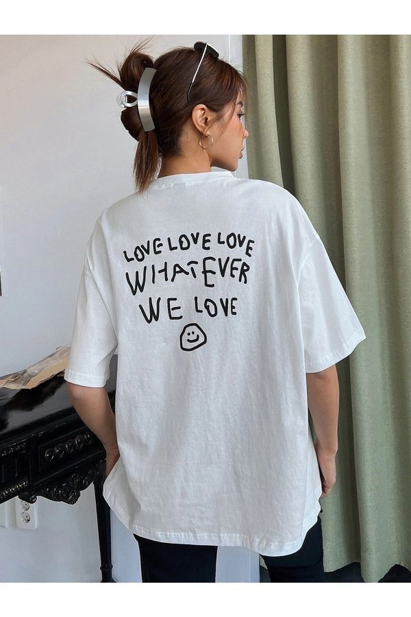 Know Know Women's White Love Love Love Printed Oversize T-shirt