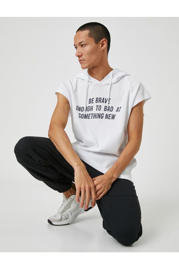 Koton Koton Basic Hooded Sports Oversize T-Shirt Slogan Printed Sleeveless