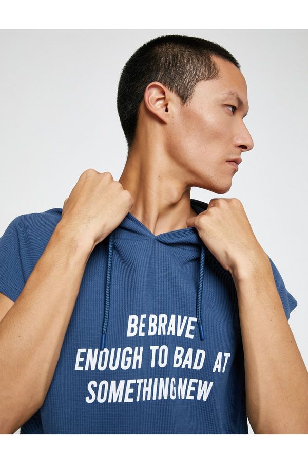 Koton Koton Basic Hooded Sports Oversize T-Shirt Slogan Printed Sleeveless