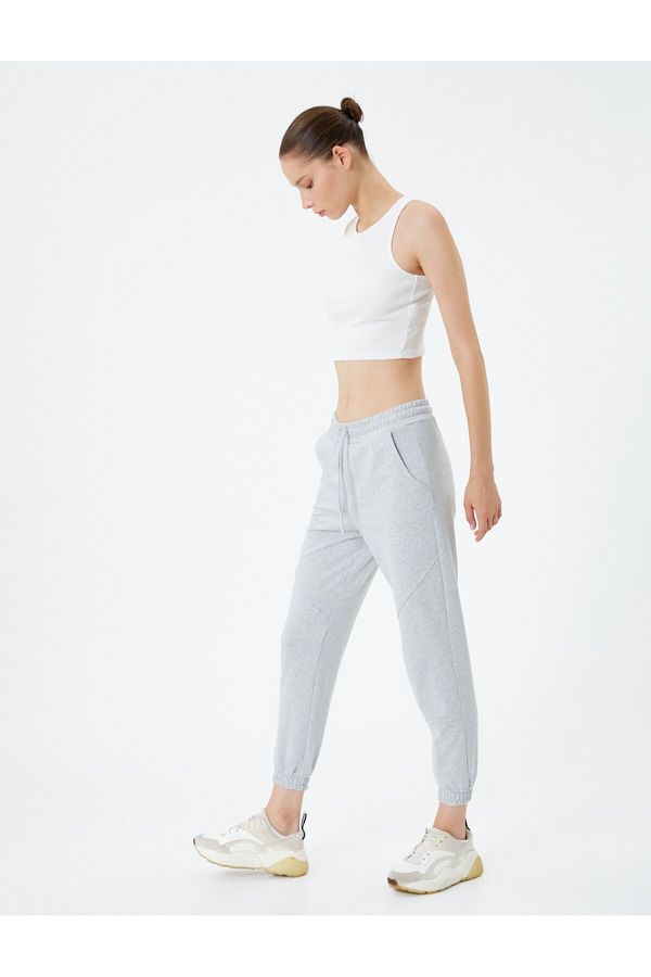 Koton Koton Basic Jogger Sweatpants with Tie Waist Pocket