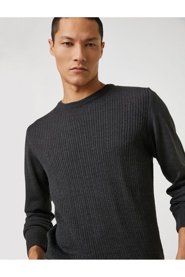 Koton Koton Basic Knitwear Sweater with Knit Detail Crew Neck