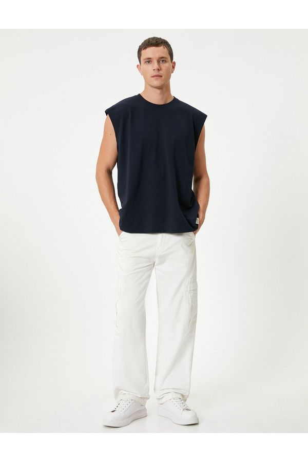 Koton Koton Basic Sleeveless T-Shirt Crew Neck Label Detail