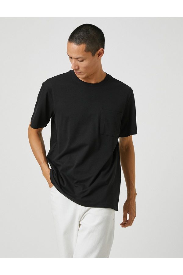 Koton Koton Basic T-Shirt Crew Neck Pocket Detailed Short Sleeve