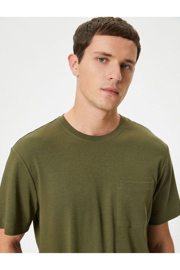 Koton Koton Basic T-Shirt Pocket Detailed Crew Neck Short Sleeve Cotton
