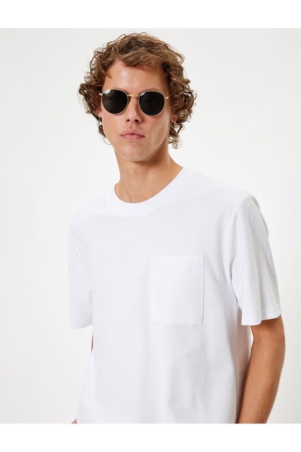 Koton Koton Basic T-Shirt Short Sleeve Pocket Detailed Crew Neck Cotton