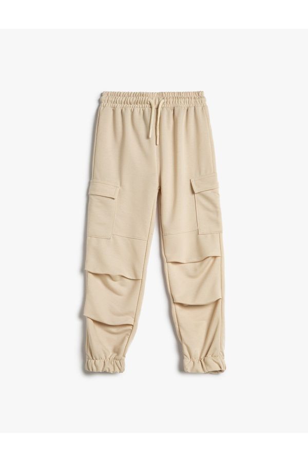 Koton Koton Cargo Sweatpants with Layer Details Side Pockets with Tie Waist.