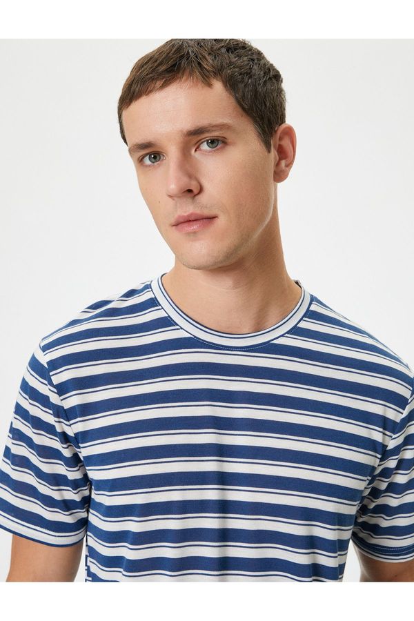 Koton Koton Crew Neck Short Sleeve Viscose Blend Striped T-Shirt