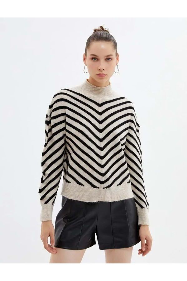 Koton Koton High Collar Knitwear Sweater Soft Textured -