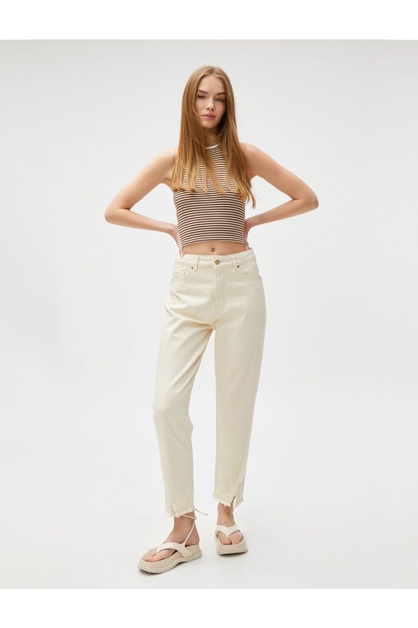 Koton Koton High Waisted jeans. Relaxed fit, Slightly Skinny Legs - Mom Jeans.