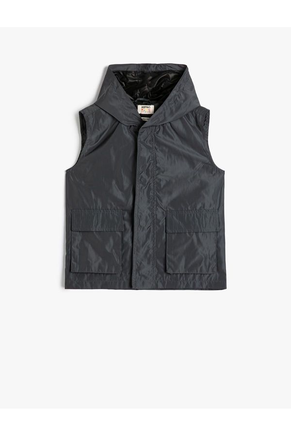 Koton Koton Hooded Sleeveless Vest with Pocket Detail and Wind Flap