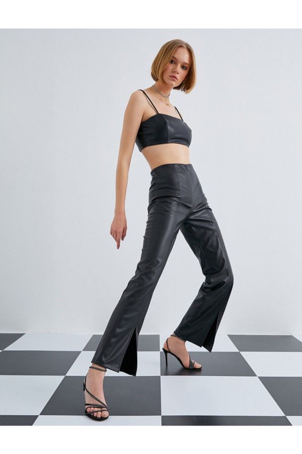 Koton Koton Leather Look Wide Leg Trousers with Slits at the legs.