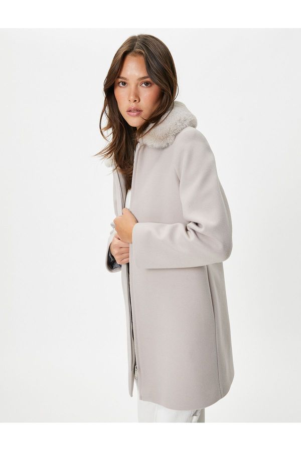 Koton Koton Long cachet coat detachable faux für collar zippered