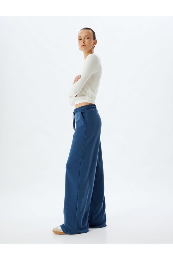 Koton Koton Modal Fabric Sweatpants with Wide Leg Pockets