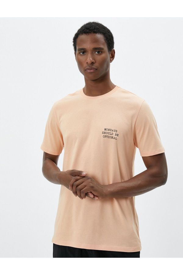 Koton Koton Motto Printed T-Shirt Crew Neck Cotton Short Sleeved