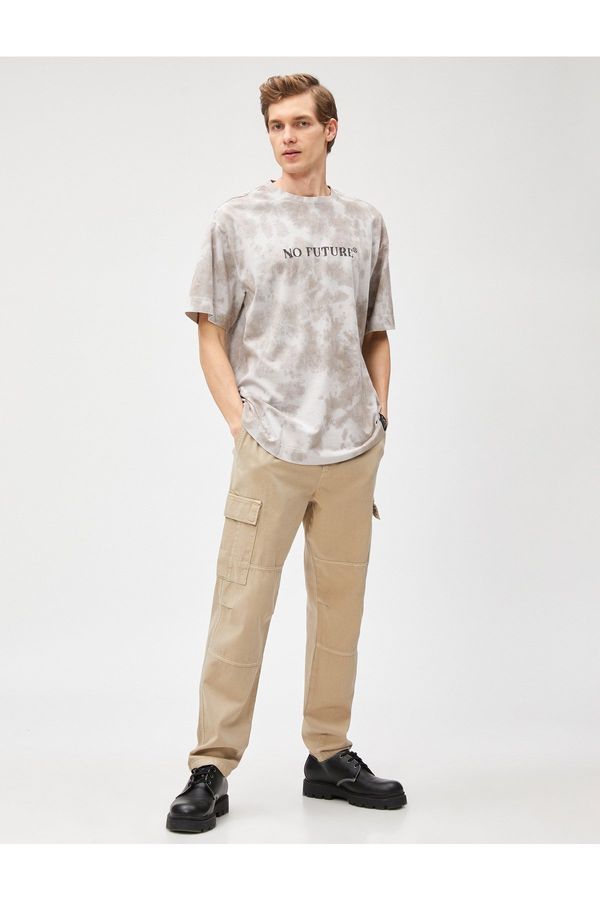 Koton Koton Oversize T-Shirt Slogan Abstract Printed Crew Neck Short Sleeve Cotton