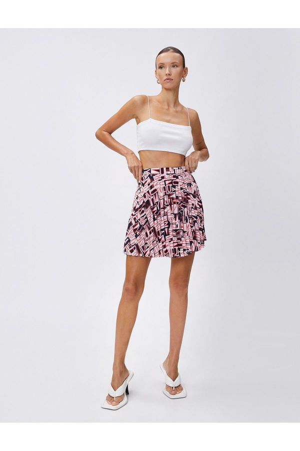 Koton Koton Pleated Mini Skirt with Elastic Waist and Printed Letters