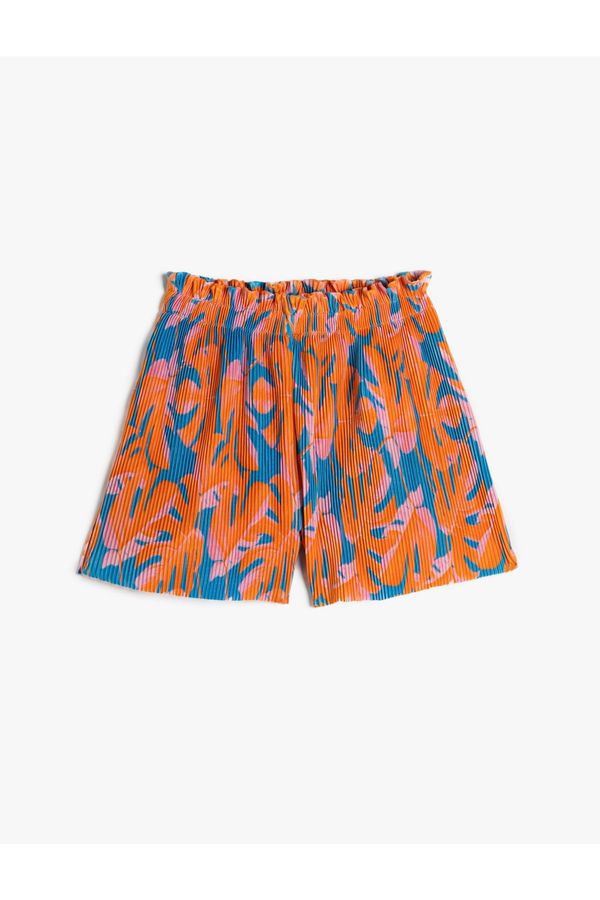Koton Koton Pleated Shorts With Elastic Waist, Floral Pattern Relaxed Cut.