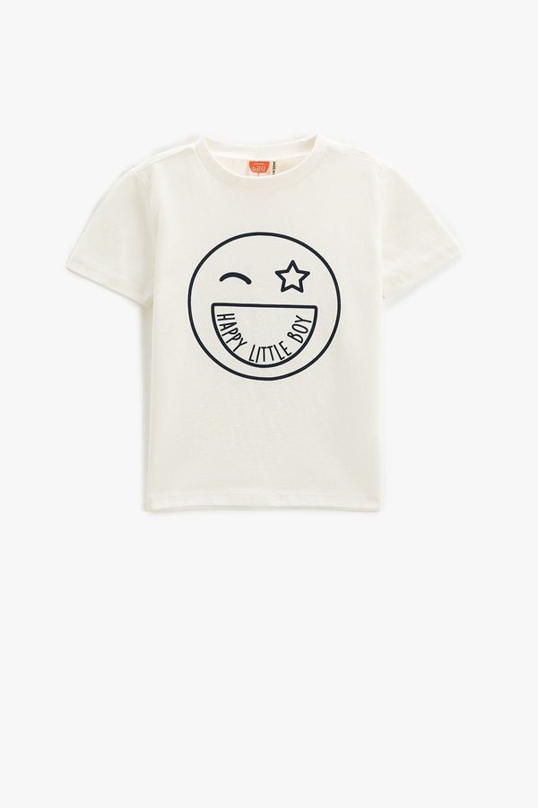 Koton Koton Short Sleeve Crew Neck T-Shirt with a Print