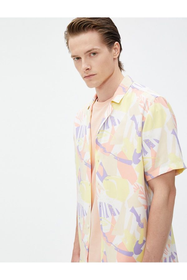 Koton Koton Short Sleeve Shirt with Turndown Collar Abstract Print Detailed Viscose.