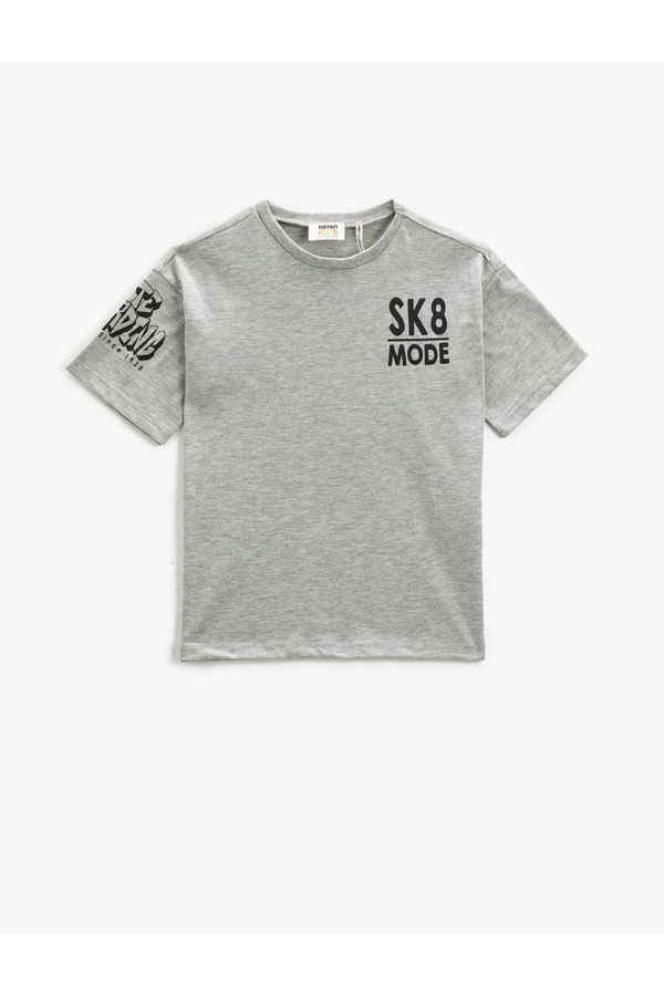 Koton Koton Short Sleeve T-Shirt with a Crew Neck Printed on the Back