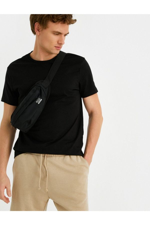 Koton Koton Slim Fit Basic T-Shirt