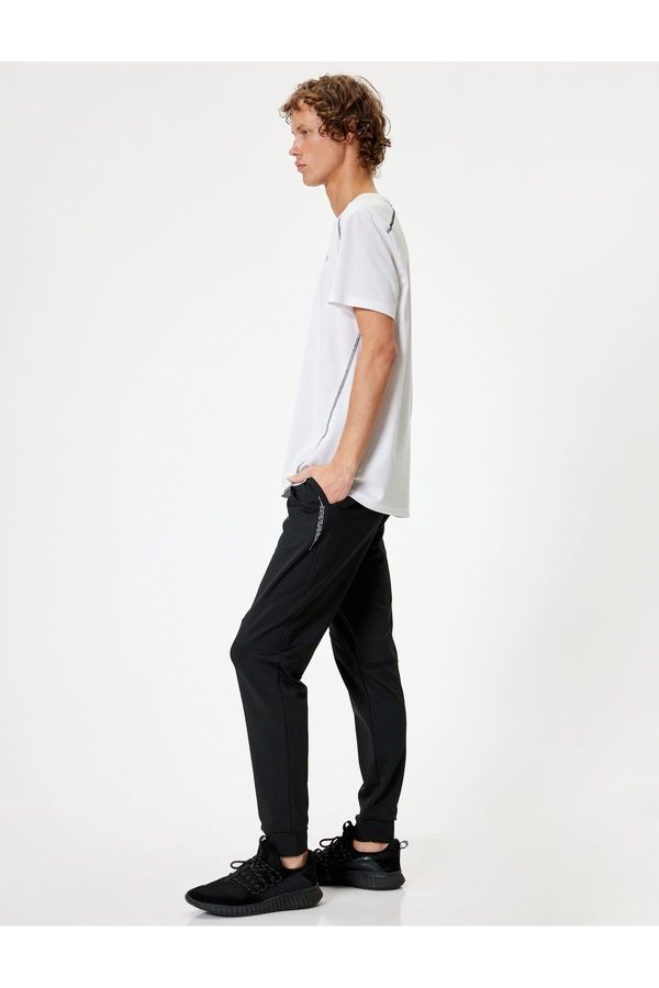 Koton Koton Slogan Printed Pocket Detailed Jogger Sports Sweatpants