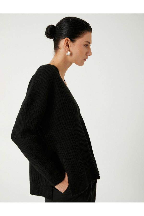 Koton Koton Soft Texture Long Sleeve Basic V Neck Oversize Knitwear Sweater