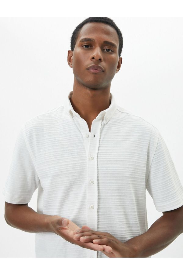 Koton Koton Summer Shirt Short Sleeve Classic Collar Textured Buttoned