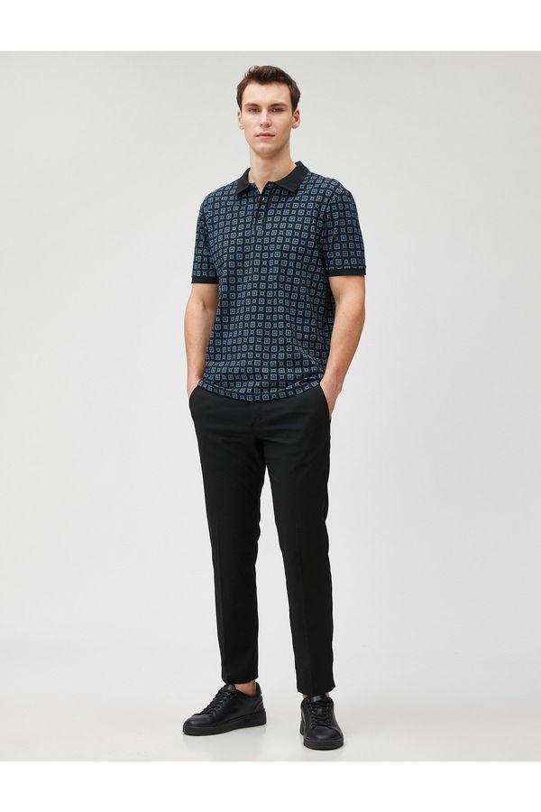 Koton Koton T-Shirt with a Neck Collar, Geometric Print, Slim Fit, Short Sleeves.