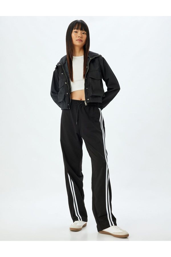 Koton Koton Wide Leg Sweatpants with Tied Waist and Pocket Detail