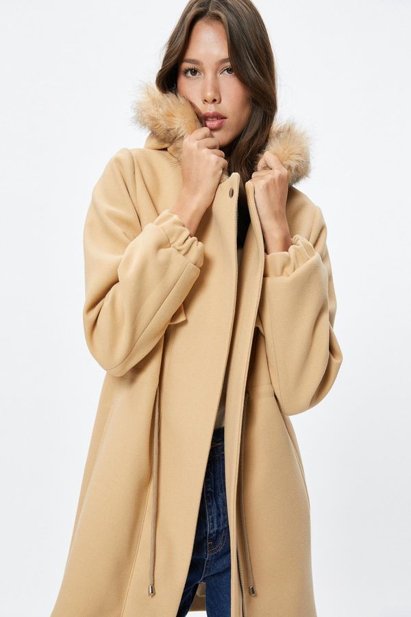 Koton Koton Women's Beige Coat