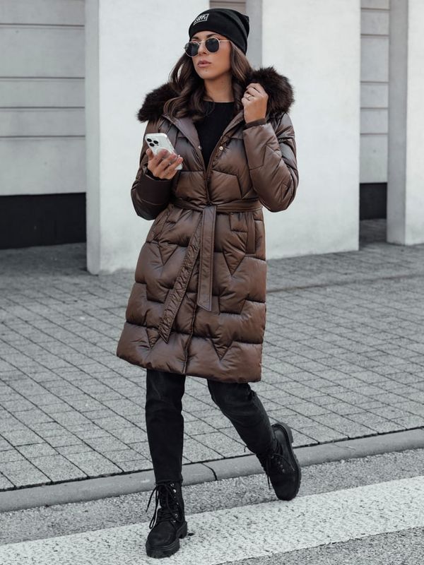 DStreet Kurtka damska STYLOWQ długa pikowana z futerkiem kawowa Dstreet