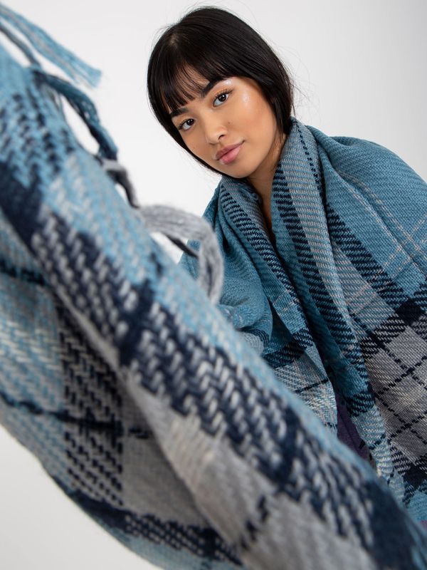 Fashionhunters Lady's blue scarf with tassels