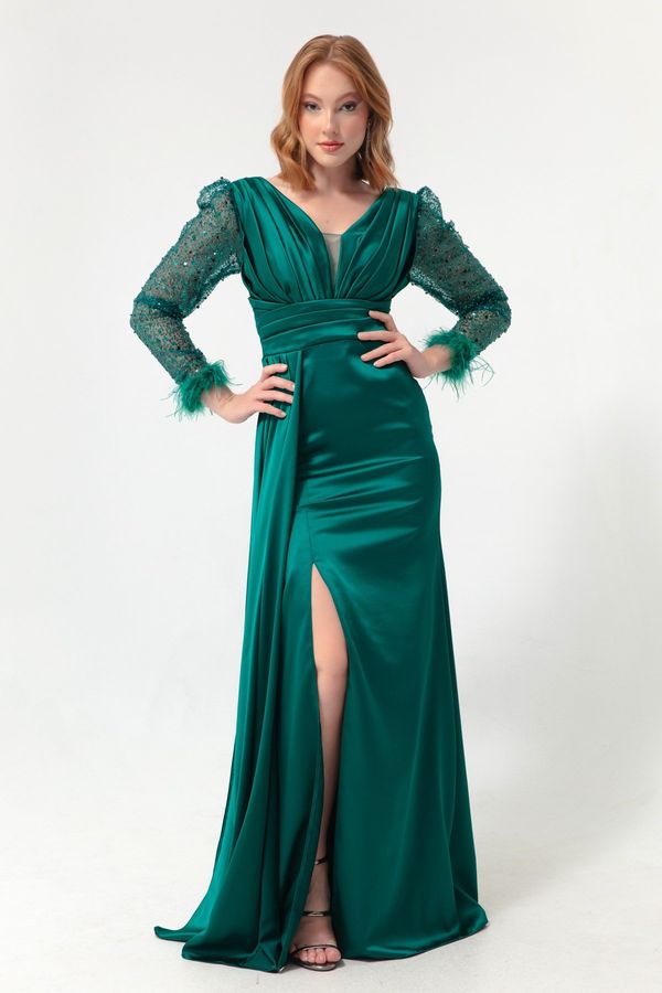 Lafaba Lafaba Women's Emerald Green V-Neck Sleeves Stoned Slit Long Evening Dress