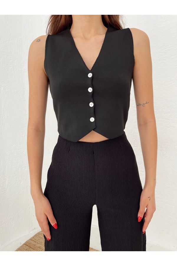 Laluvia Laluvia Black Buttoned Knitwear Vest