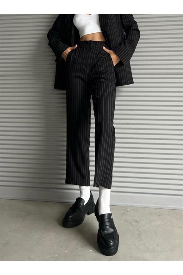 Laluvia Laluvia Black Stripe Detailed Trousers