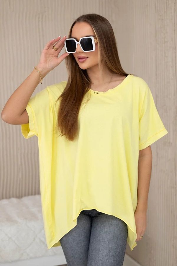 Kesi Large scratched-off cotton blouse of yellow color